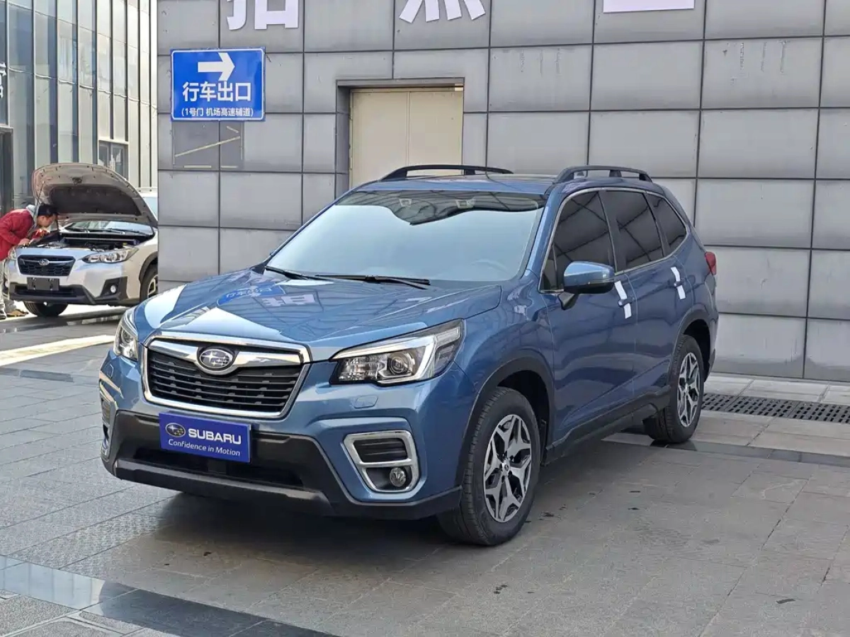SUBARU FORESTER  2019
