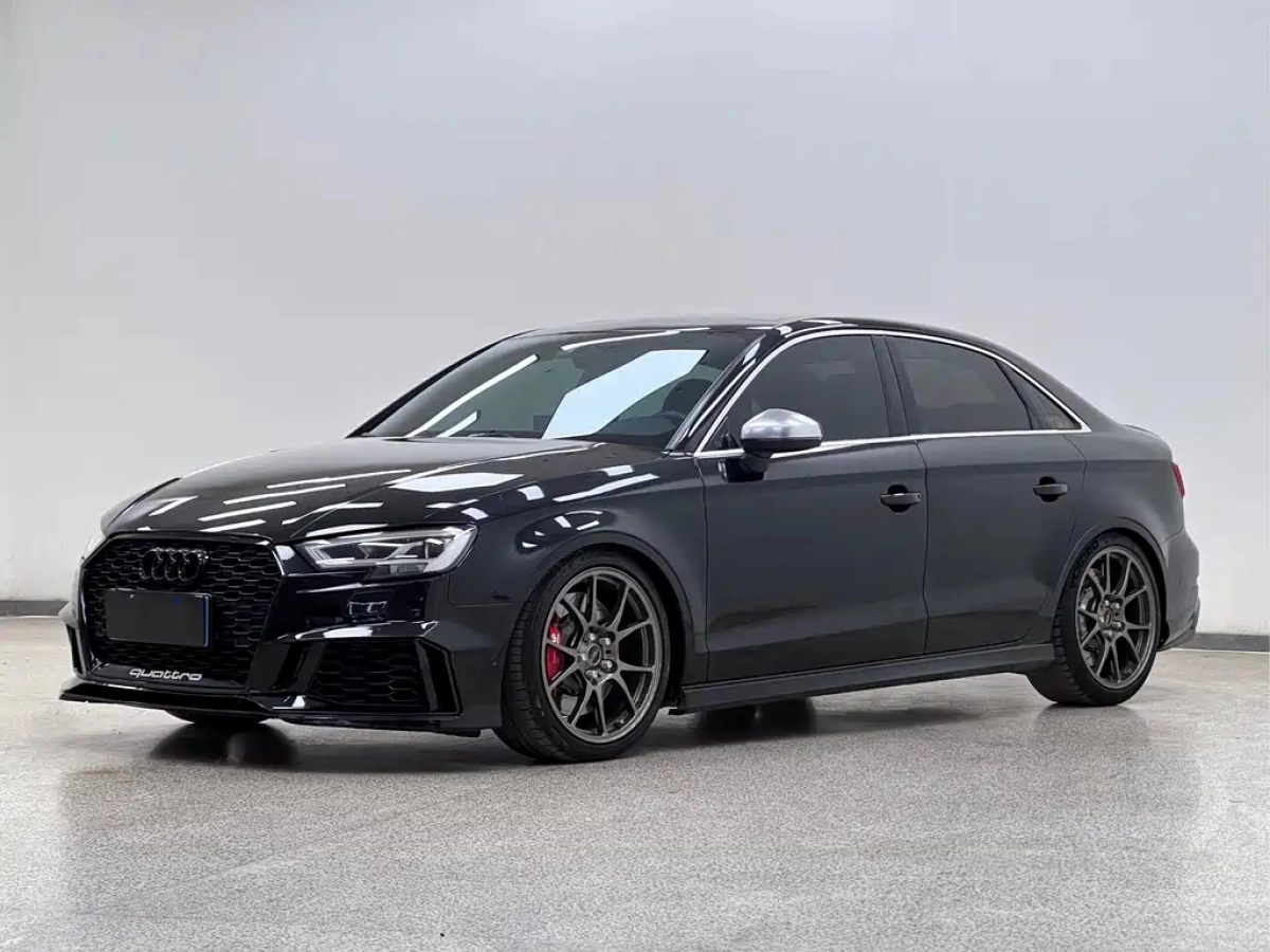 AUDI S3  2019