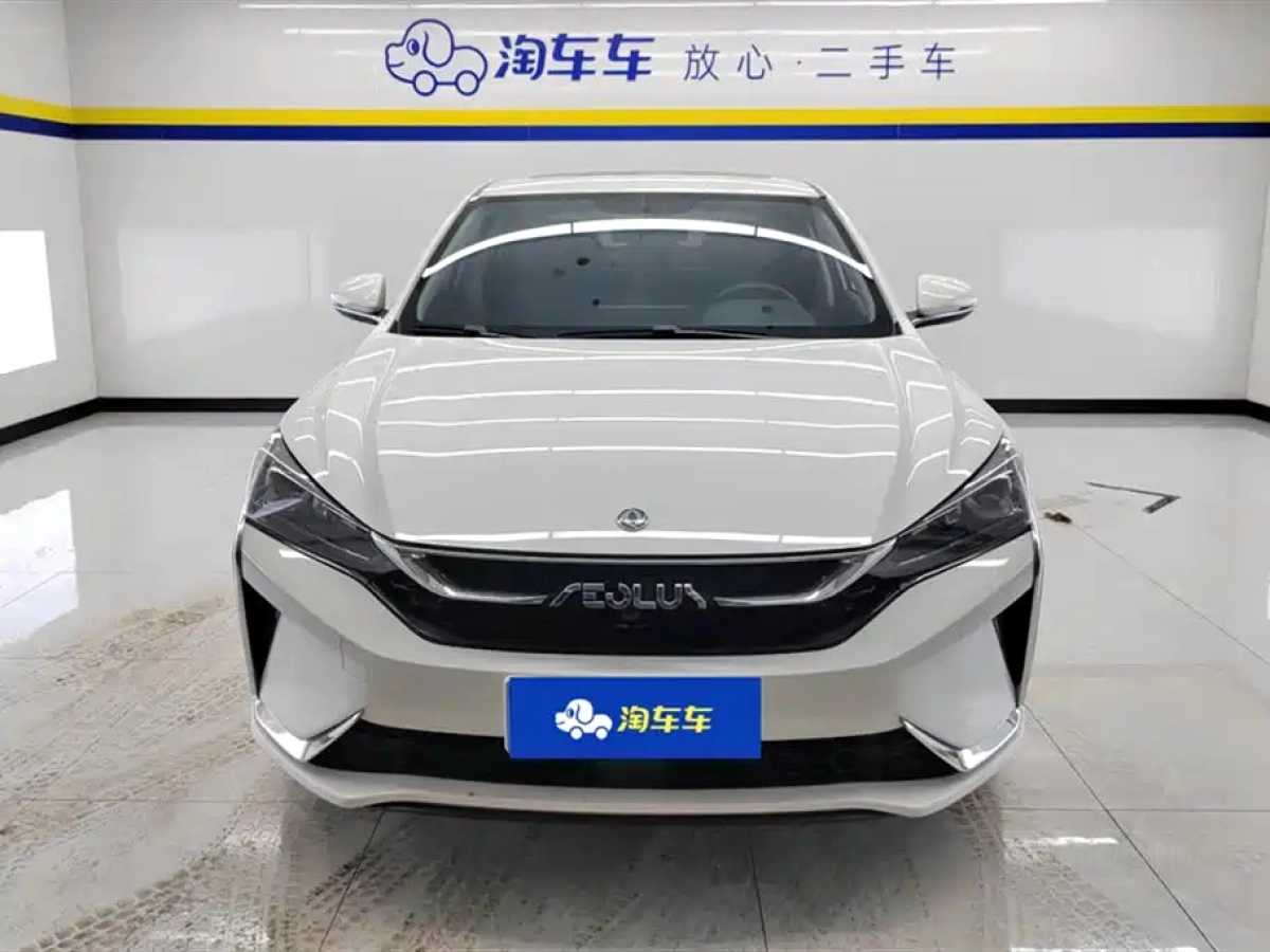 DONGFENG AEOLUS YIXUAN