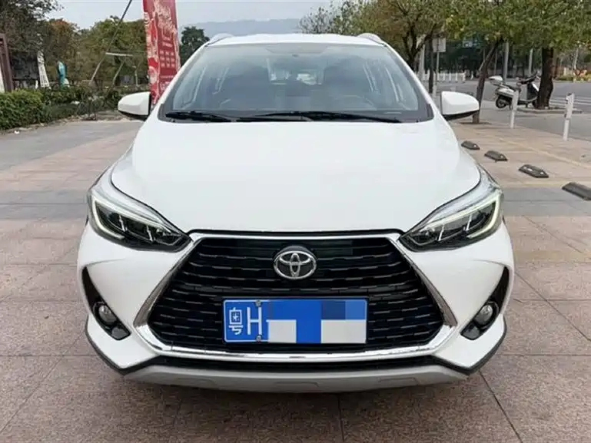 TOYOTA YARIS L YARIS L