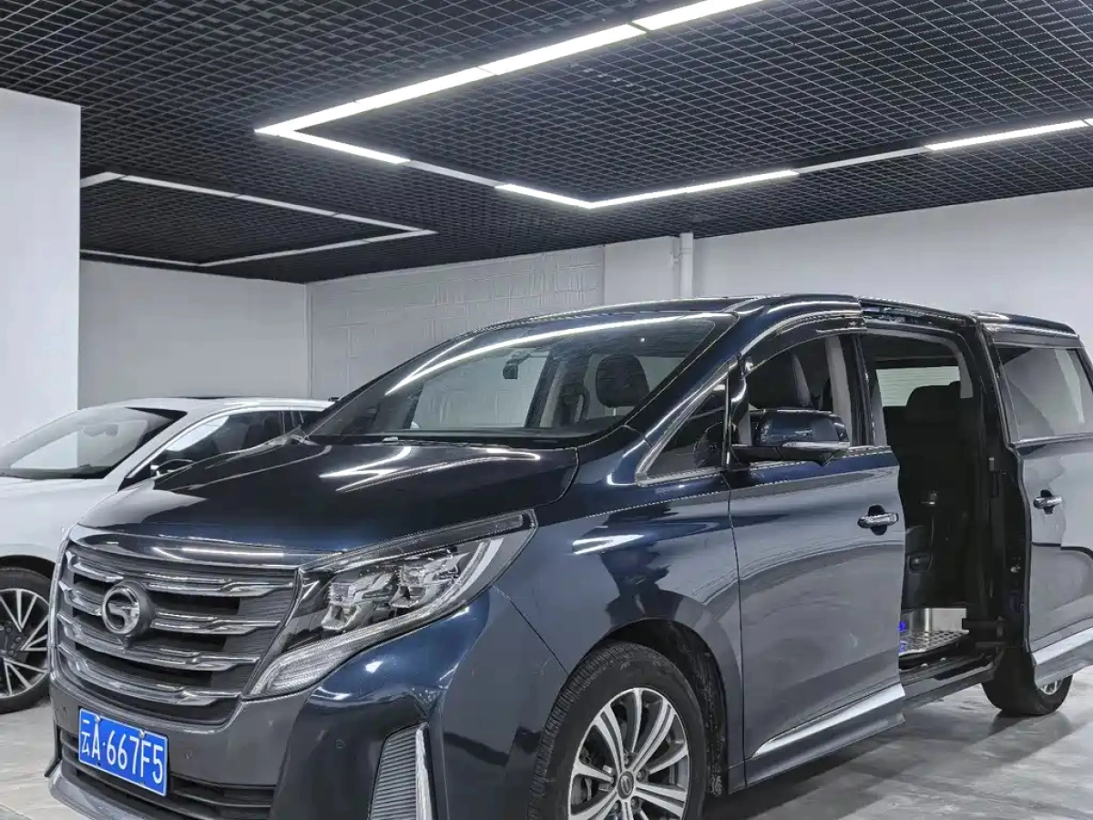 GAC TRUMPCHI TRUMPCHI M8