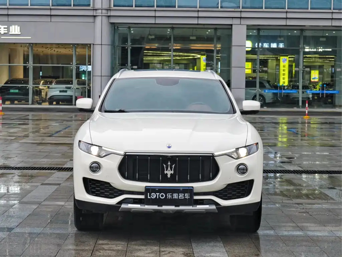 MASERATI LEVANTE