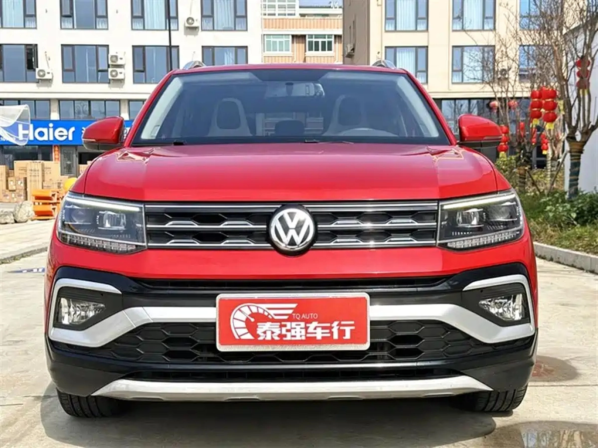 VOLKSWAGEN T-CROSS