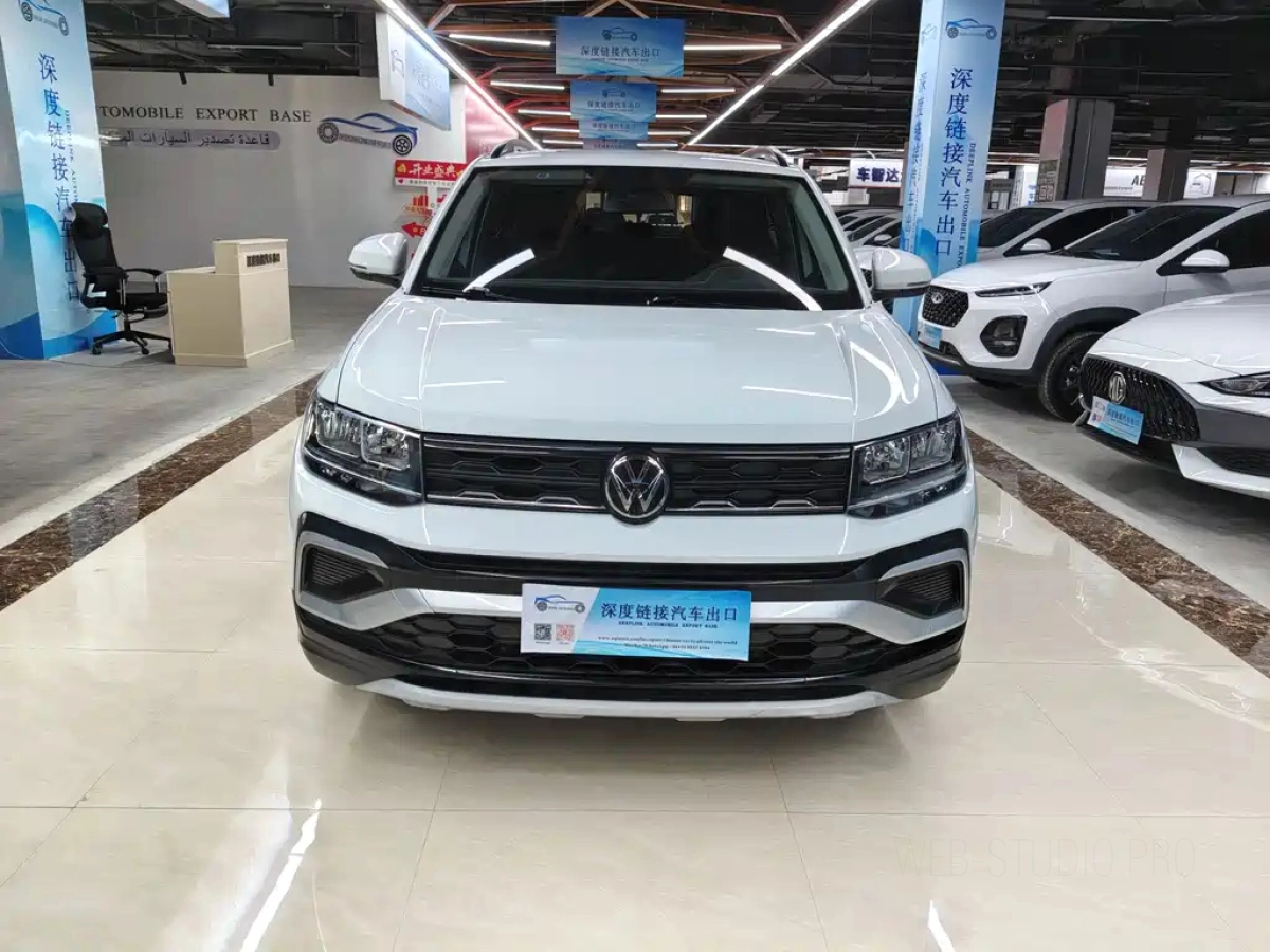 VOLKSWAGEN T-CROSS
