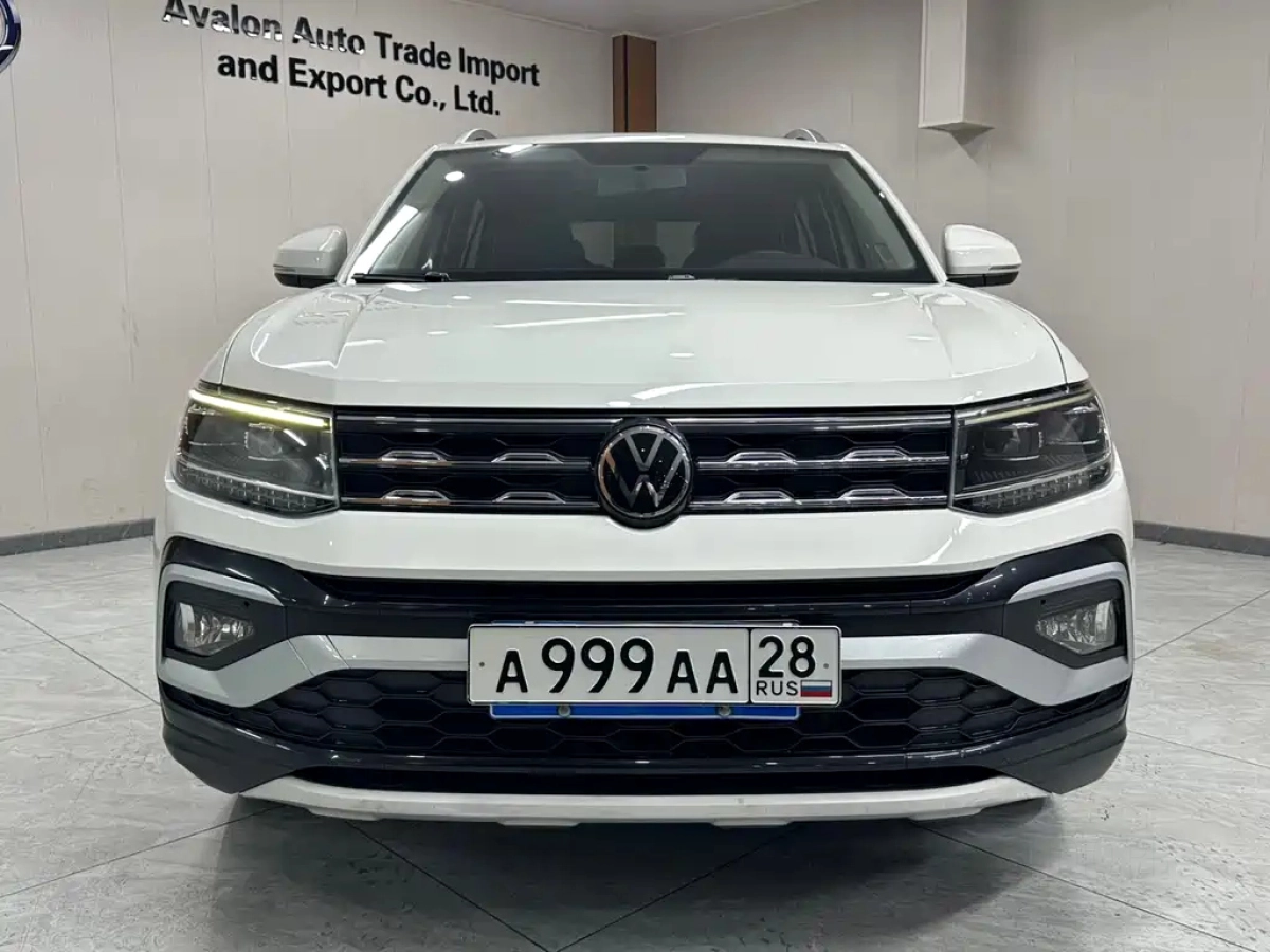 VOLKSWAGEN T-CROSS