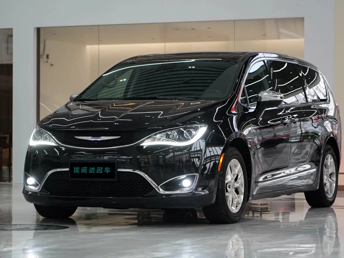 CHRYSLER PACIFICA IMPORT  2019