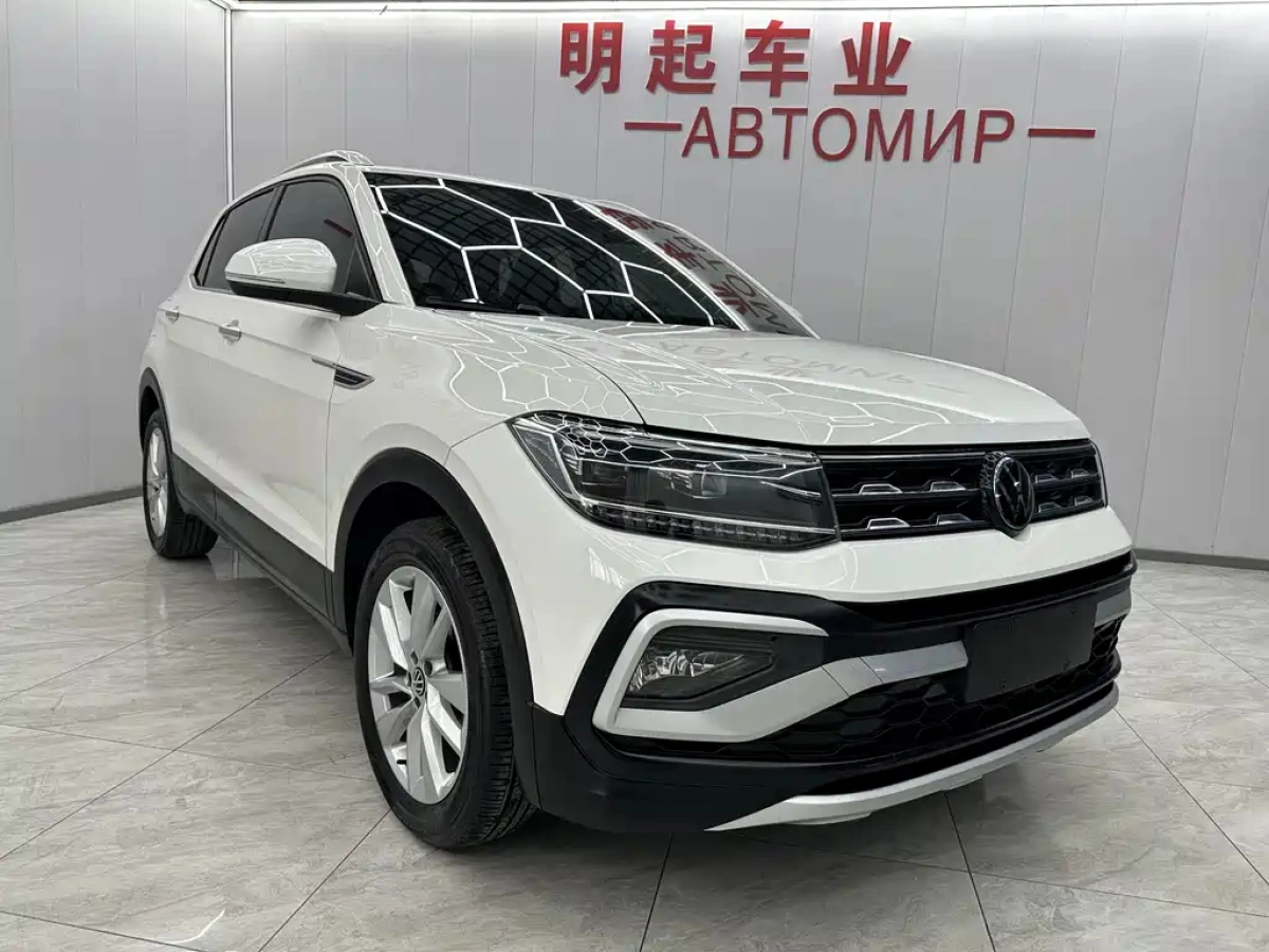 VOLKSWAGEN T-CROSS