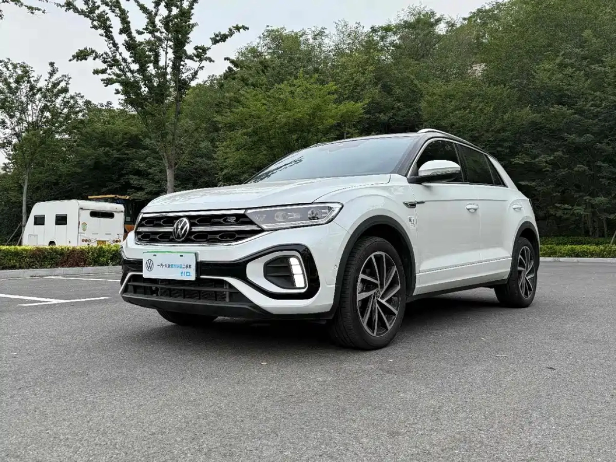 VOLKSWAGEN T-ROC  2023