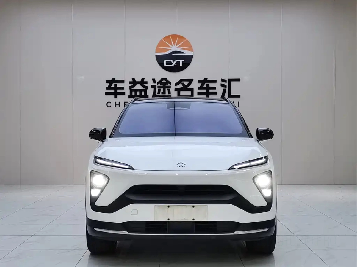 NIO ES6