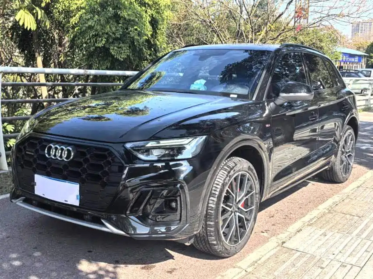 AUDI Q5L  2024