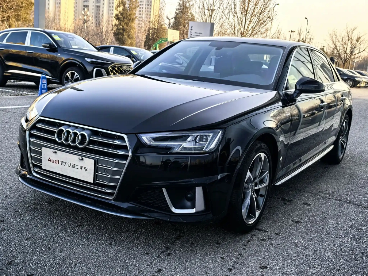 AUDI A4L  2019