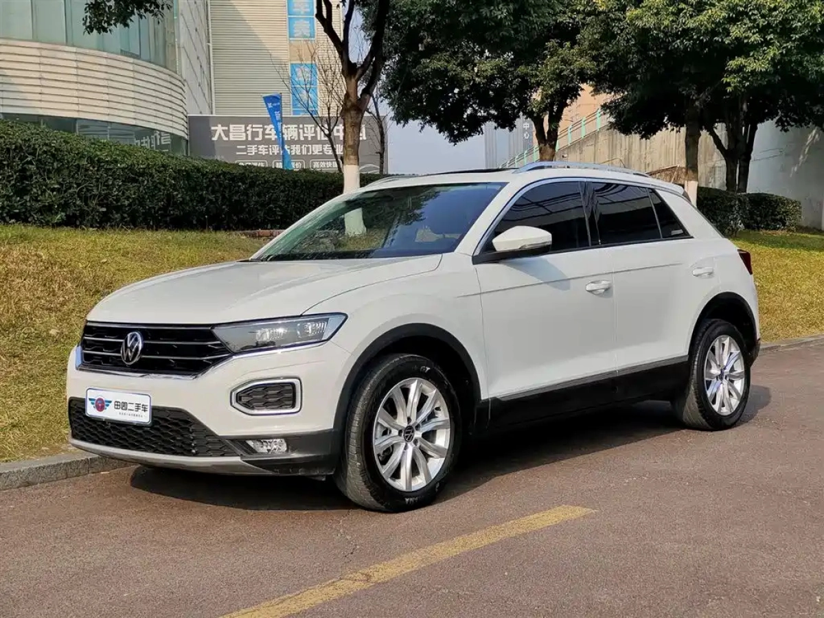 VOLKSWAGEN T-ROC  2022