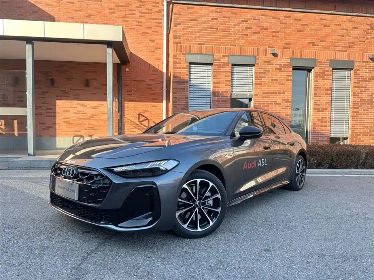 AUDI A5L  2025