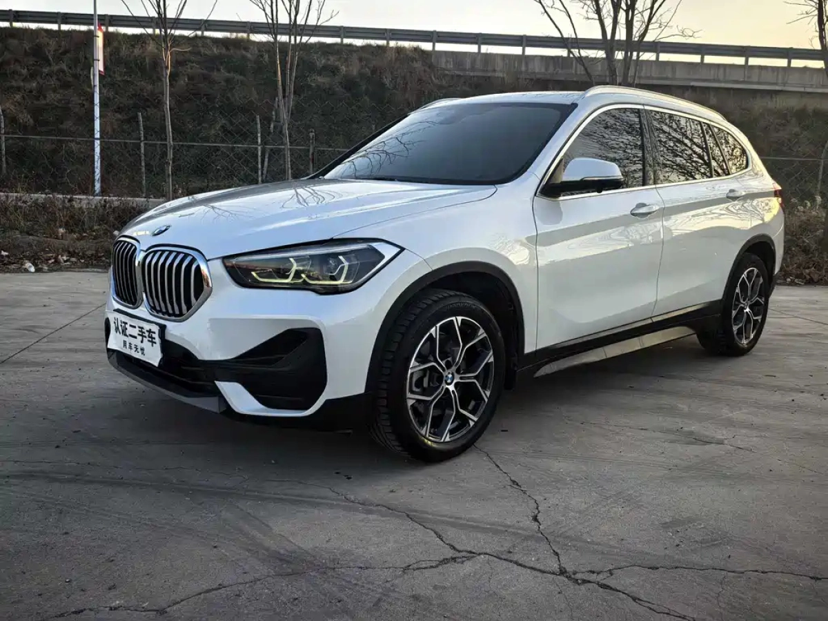 BMW X1  2022