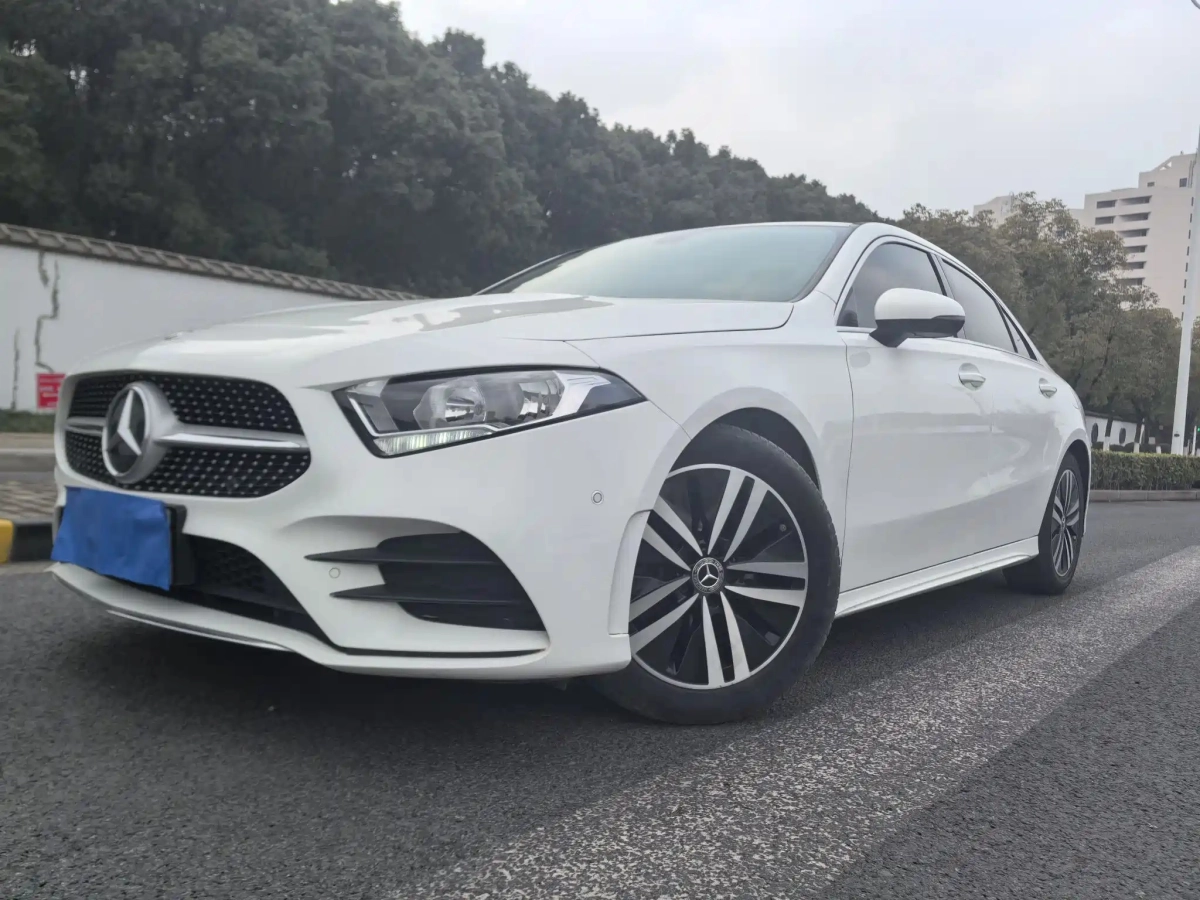 MERCEDES-BENZ A-CLASS  2020