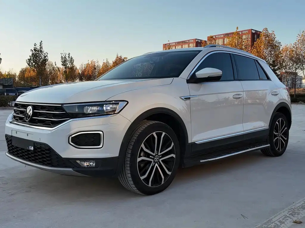 VOLKSWAGEN T-ROC