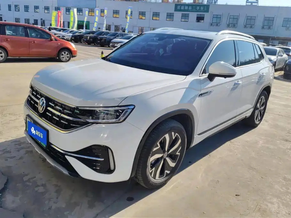 VOLKSWAGEN TAYRON GTE PLUG-IN HYBRID HYB  2024