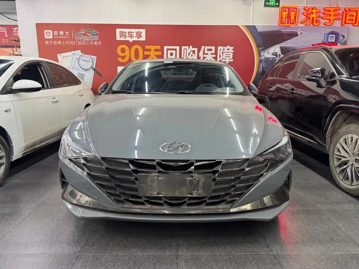 HYUNDAI ELANTRA  2022