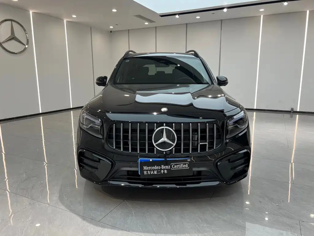 MERCEDES-BENZ GLB AMG