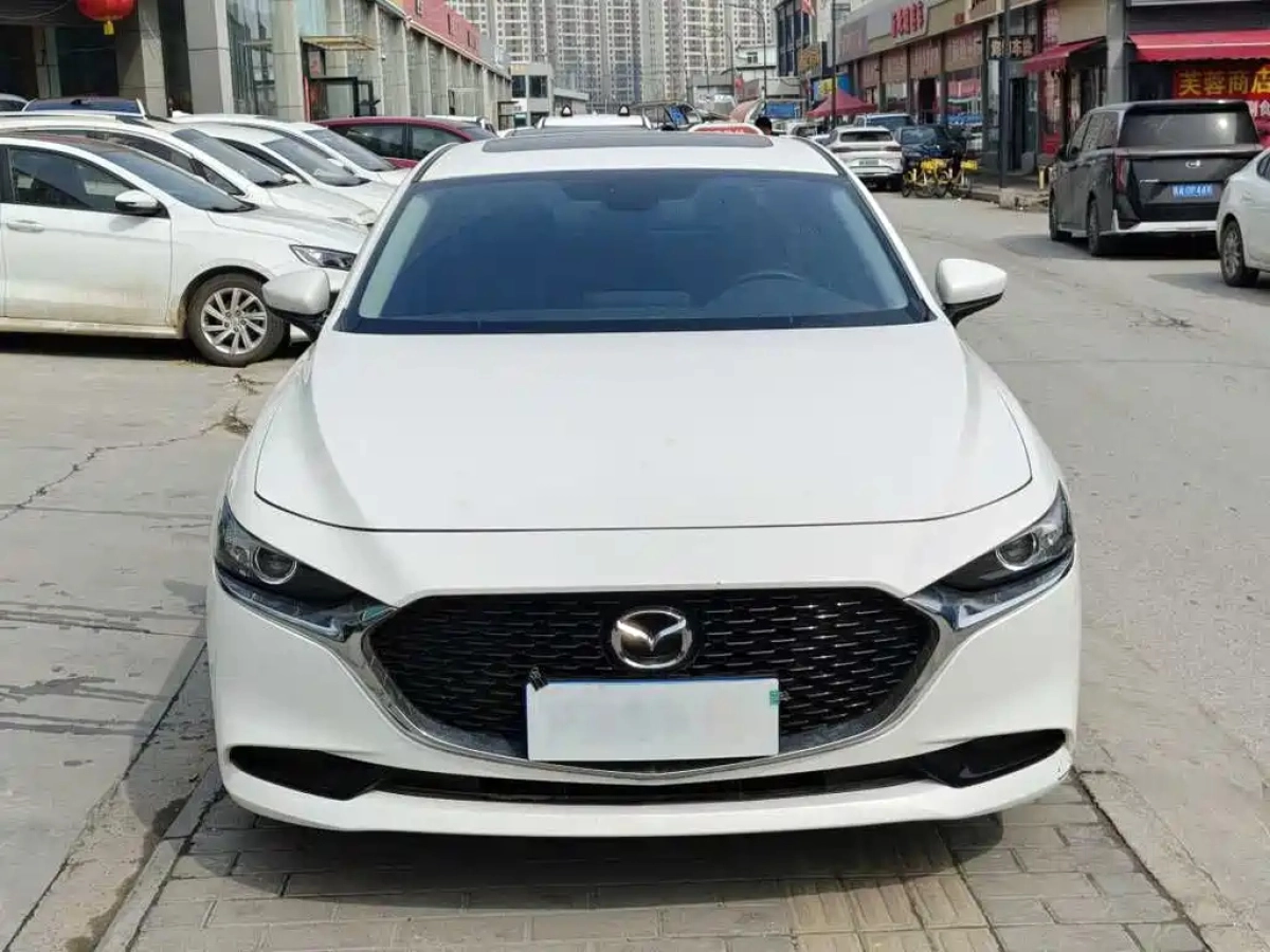 MAZDA 3 AXELA