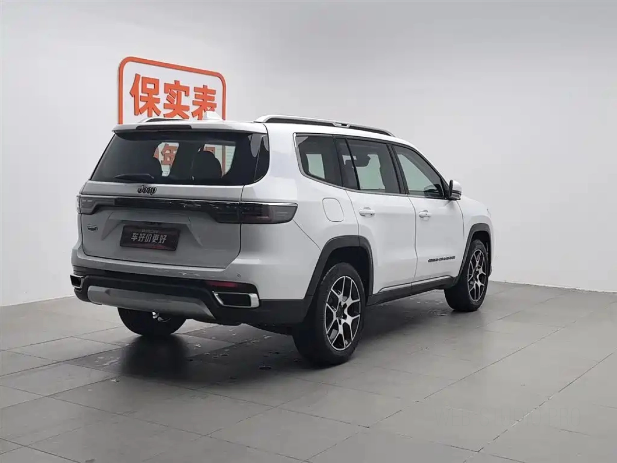 JEEP GRAND COMMANDER