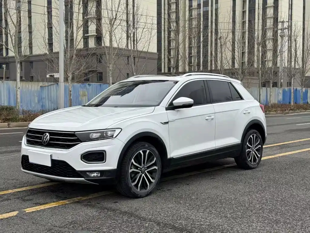 VOLKSWAGEN T-ROC  2023