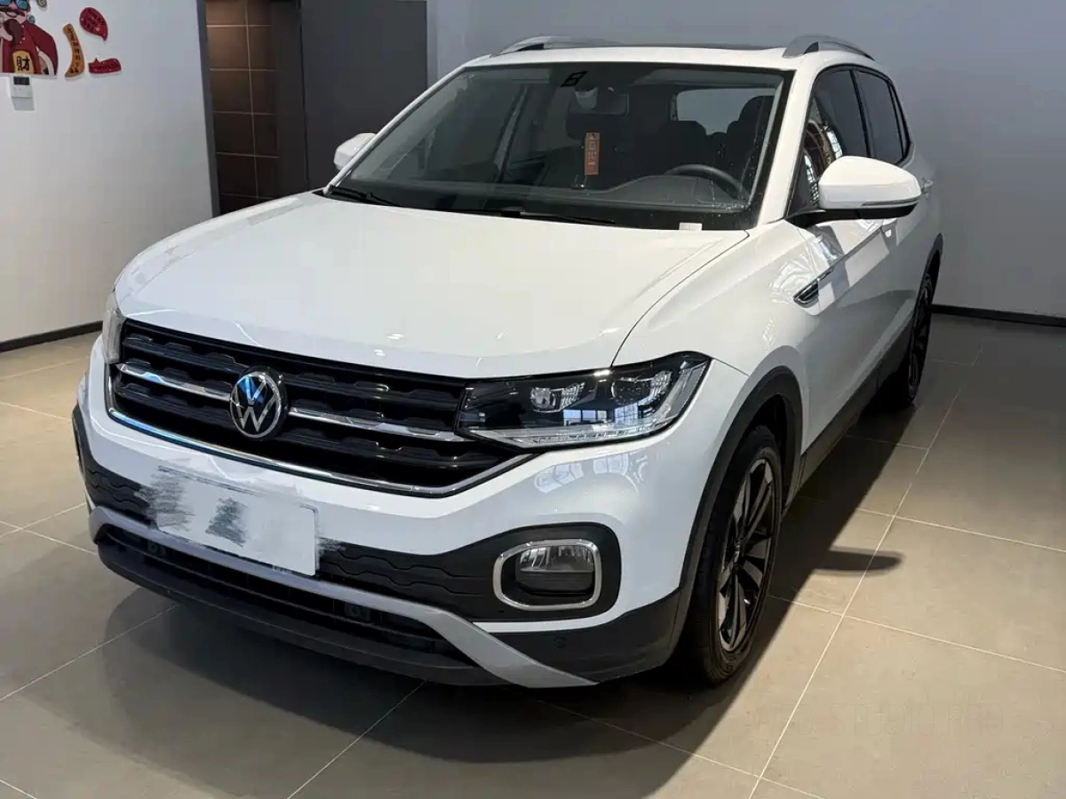 VOLKSWAGEN TACQUA  2024