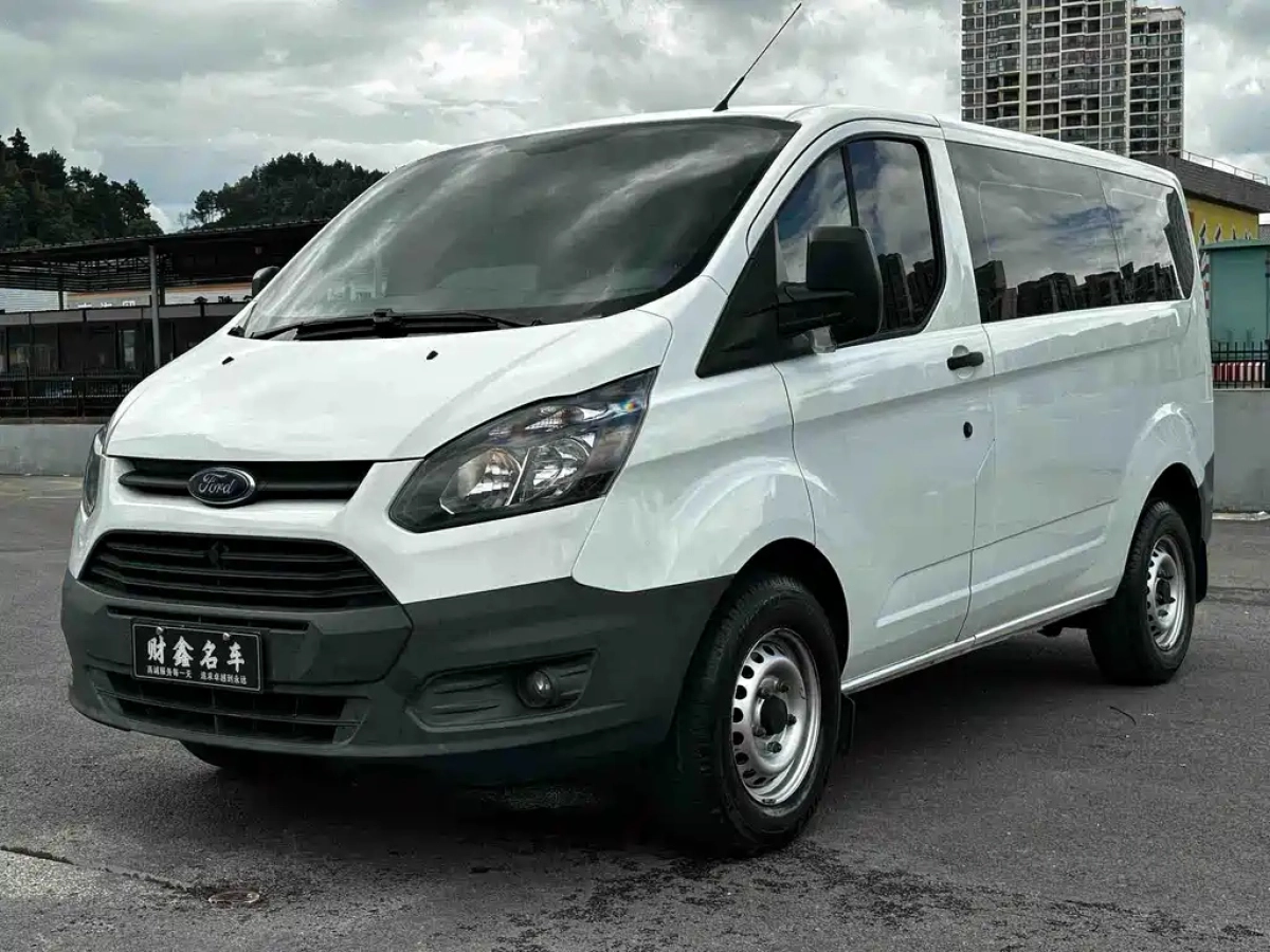 FORD TRANSIT  2023