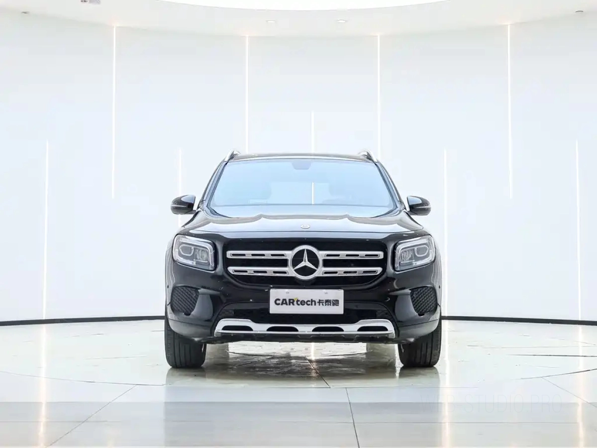 MERCEDES-BENZ GLB
