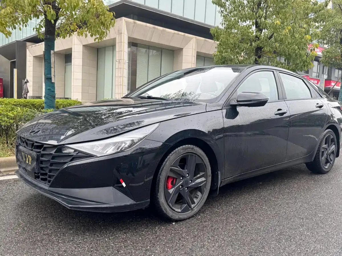 HYUNDAI ELANTRA  2022