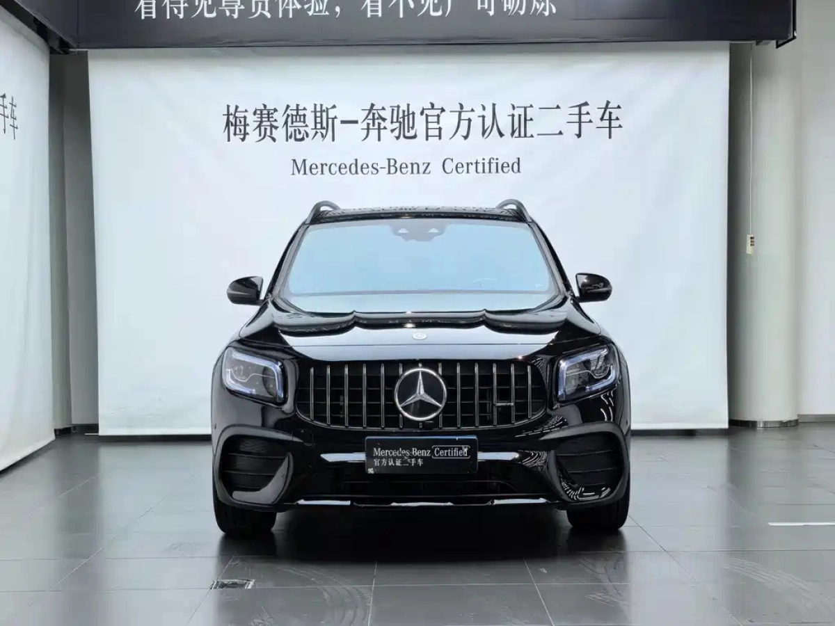 MERCEDES-BENZ GLB AMG