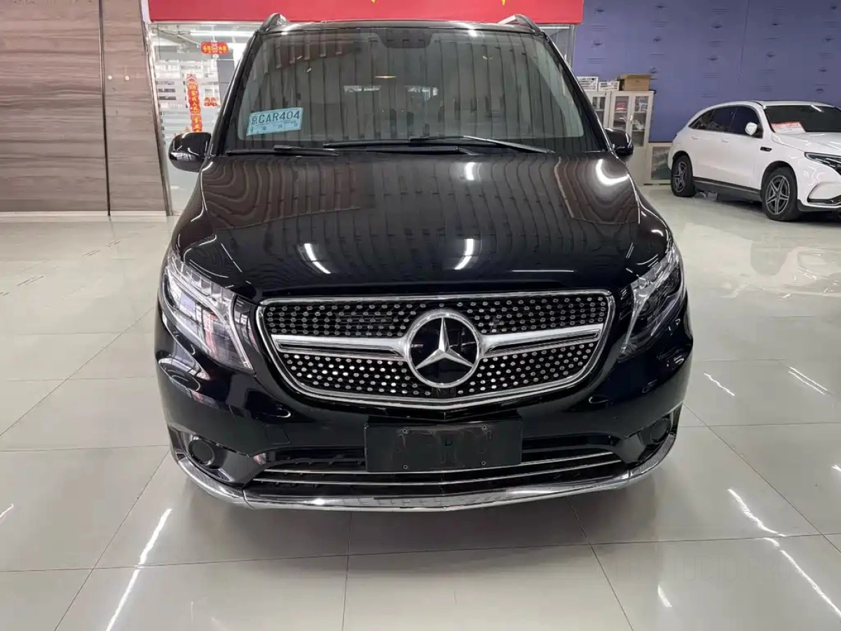 MERCEDES-BENZ VITO  2024