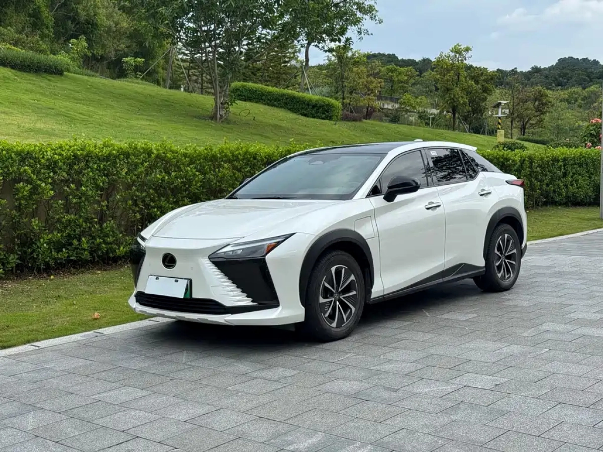 LEXUS RZ  2023