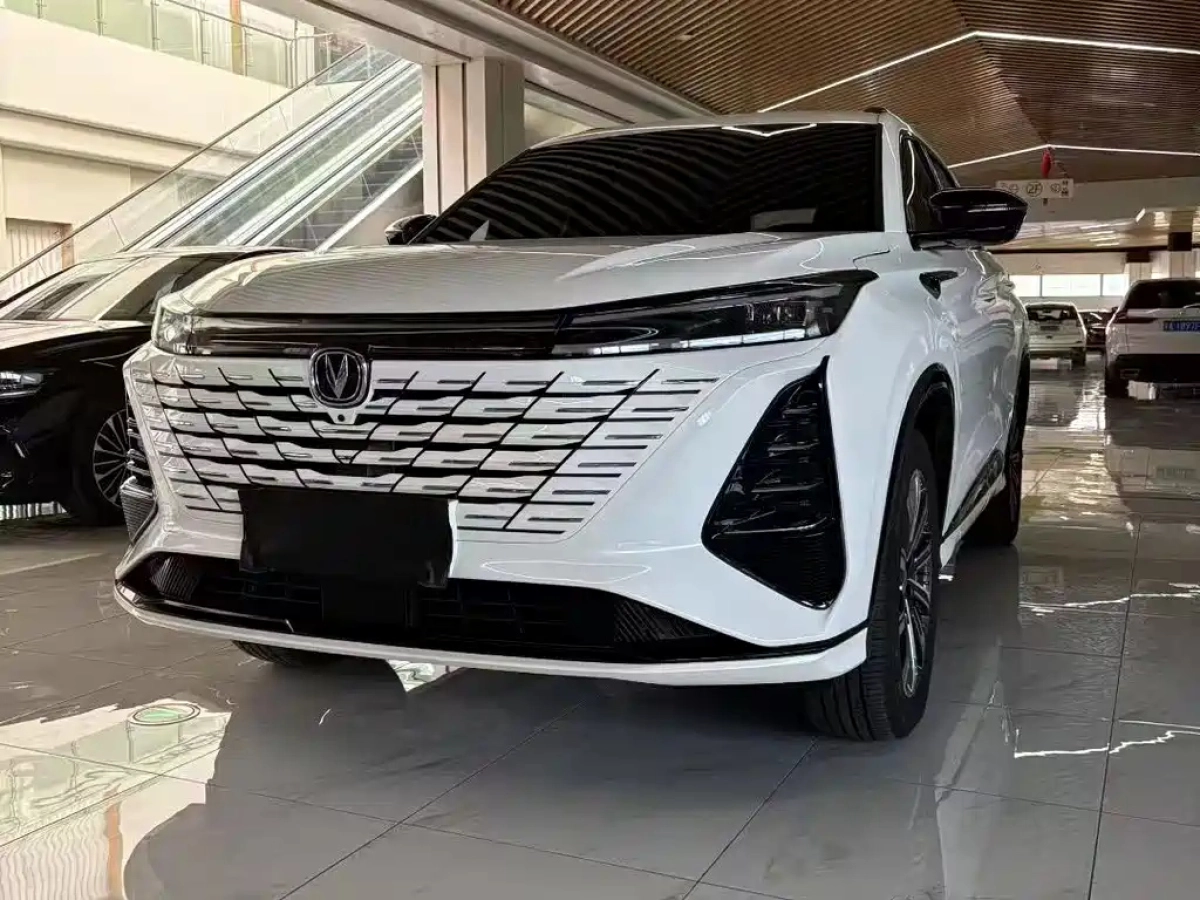 CHANGAN CS75 PLUS  2025
