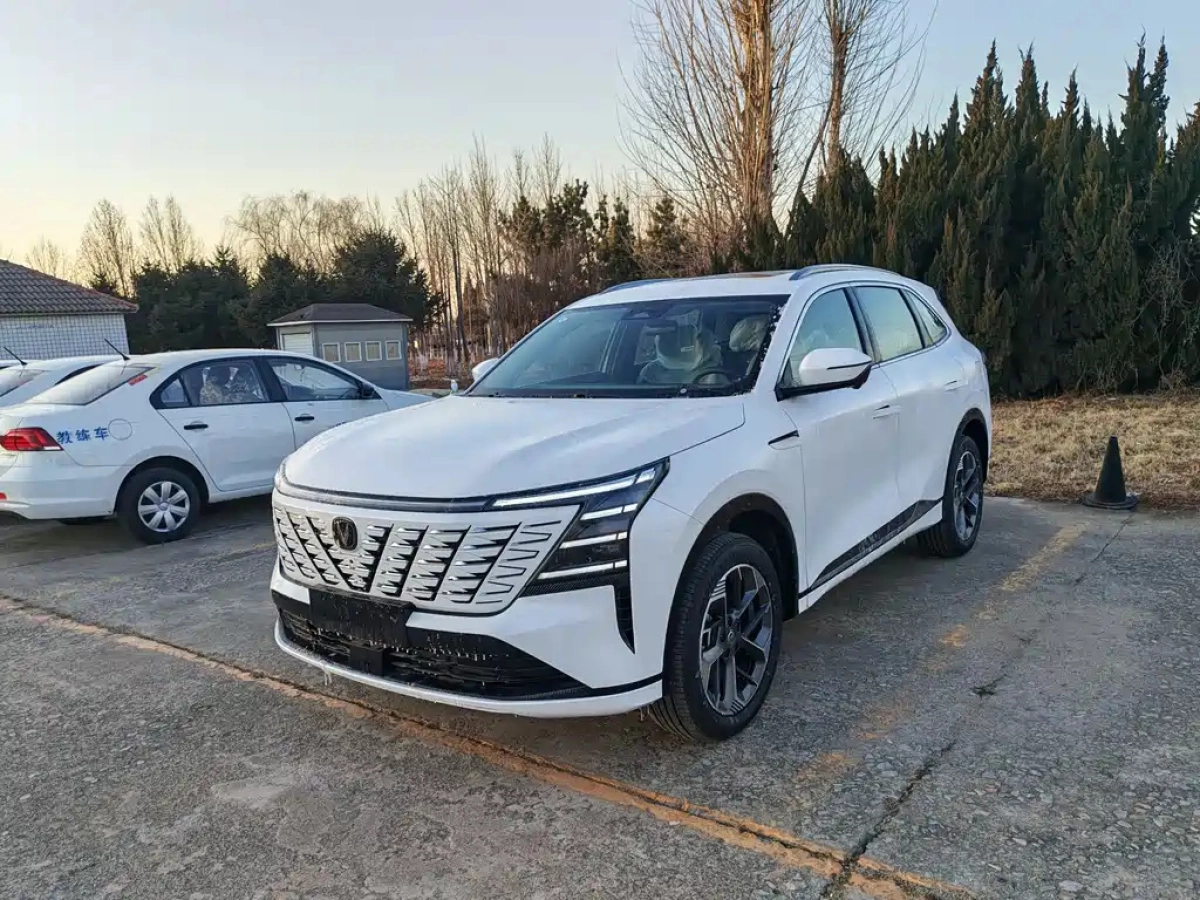 CHANGAN CS75 PLUS  2026