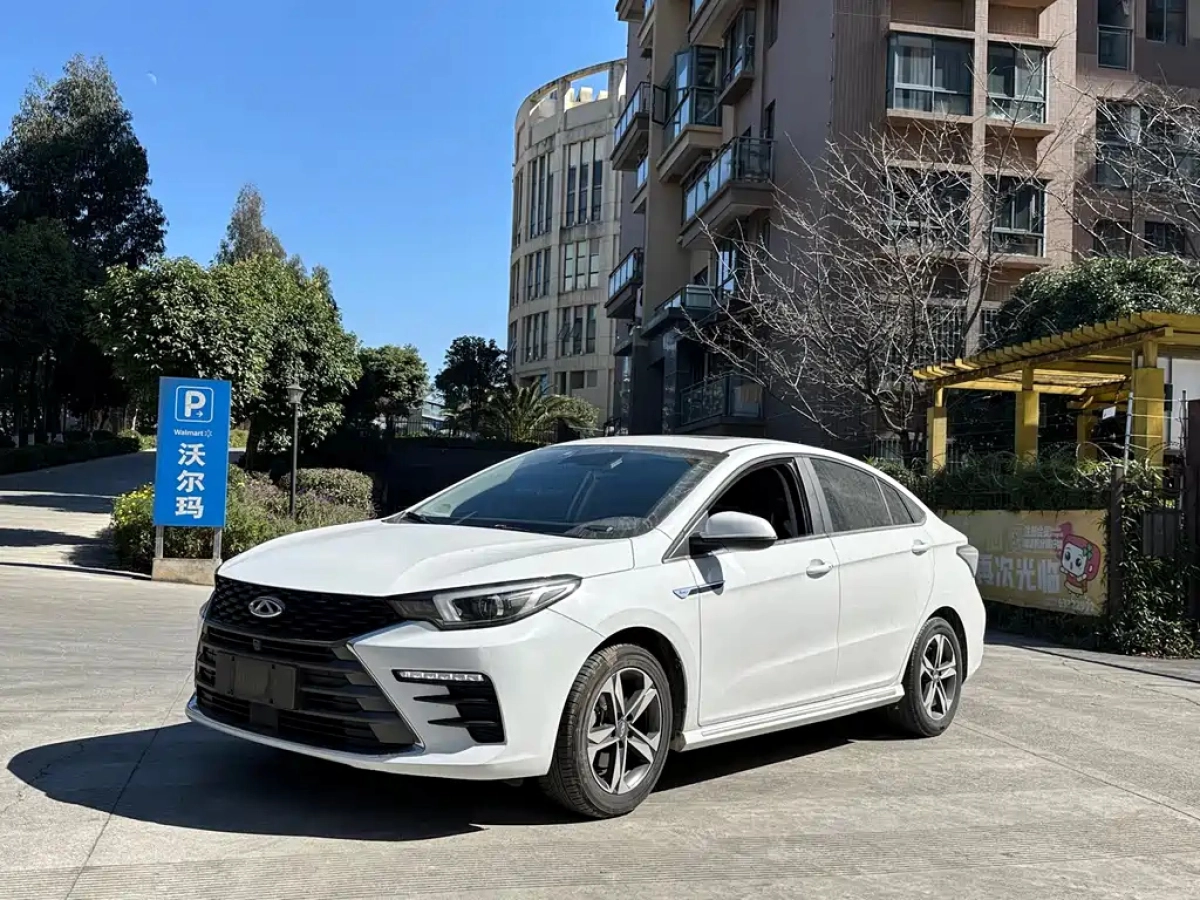 CHERY ARRIZO 5 PLUS  2022