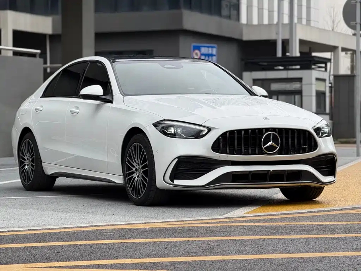 MERCEDES-BENZ C-CLASS