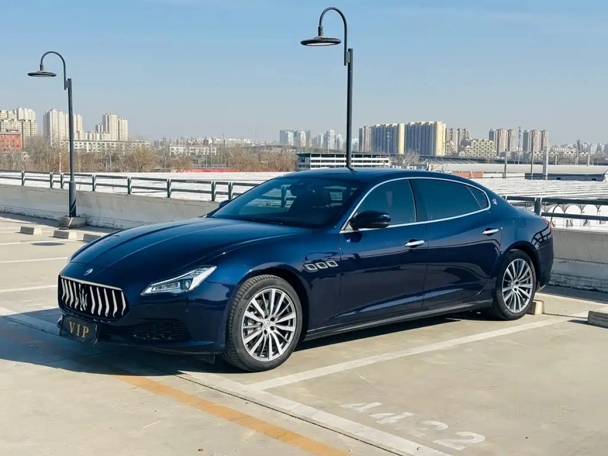 MASERATI QUATTROPORTE  2023