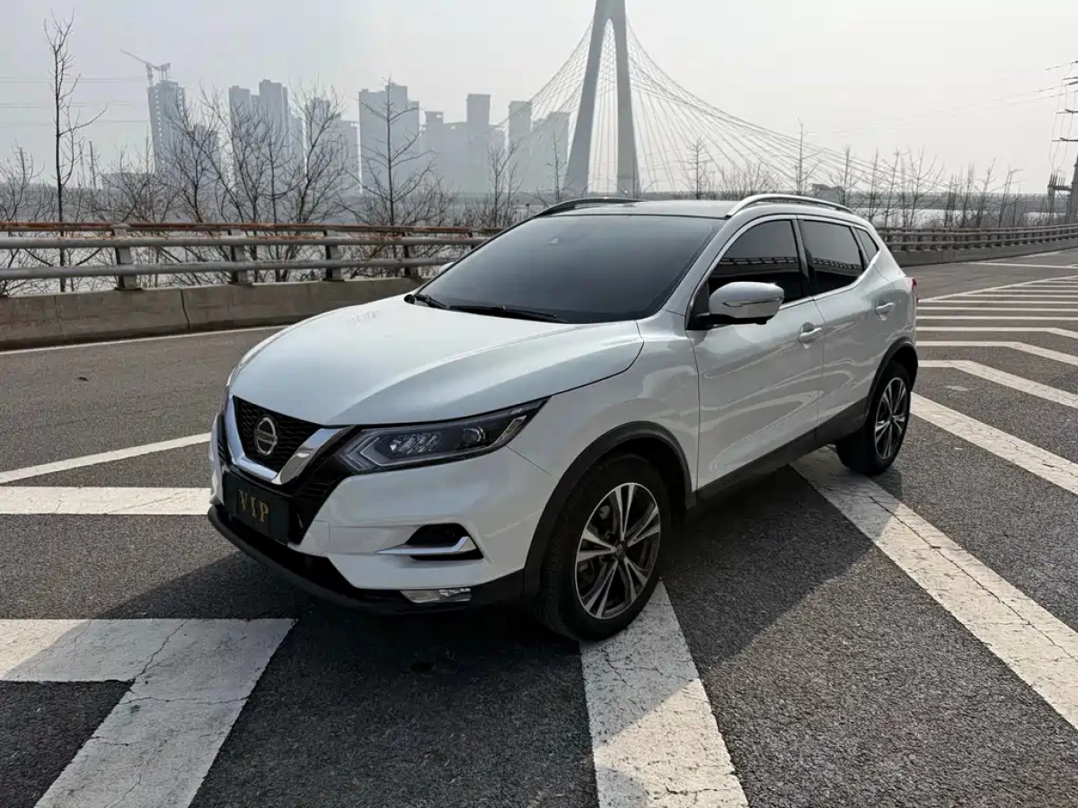 NISSAN QASHQAI  2022