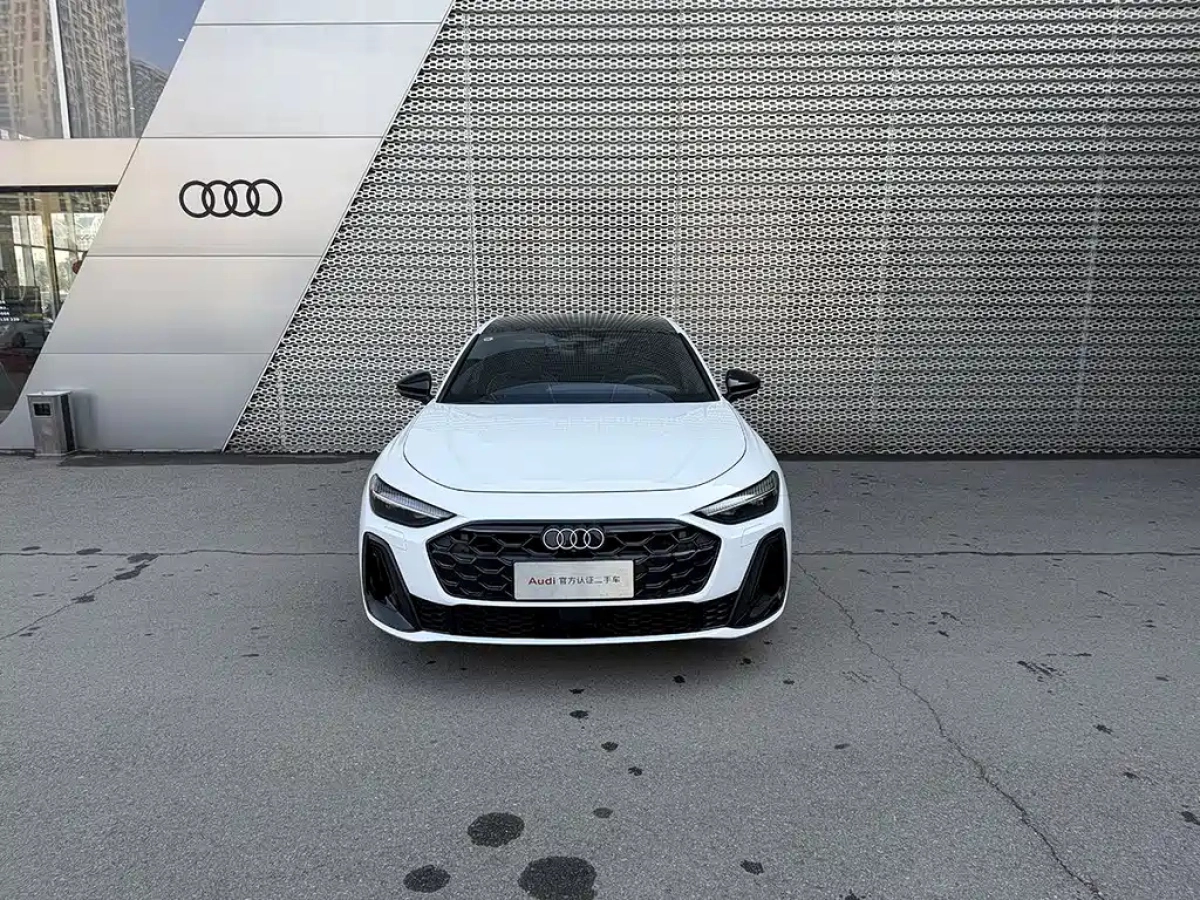 AUDI A5L  2025