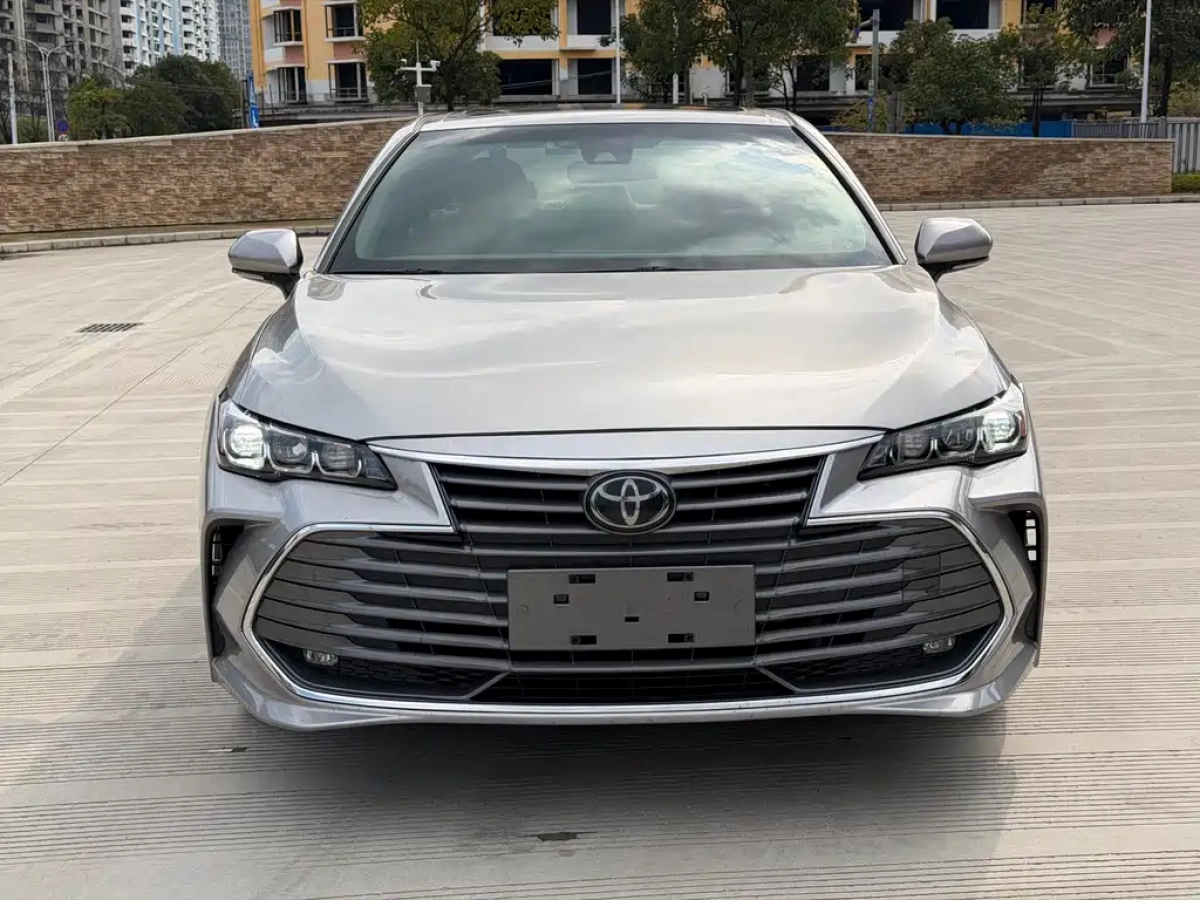 TOYOTA AVALON