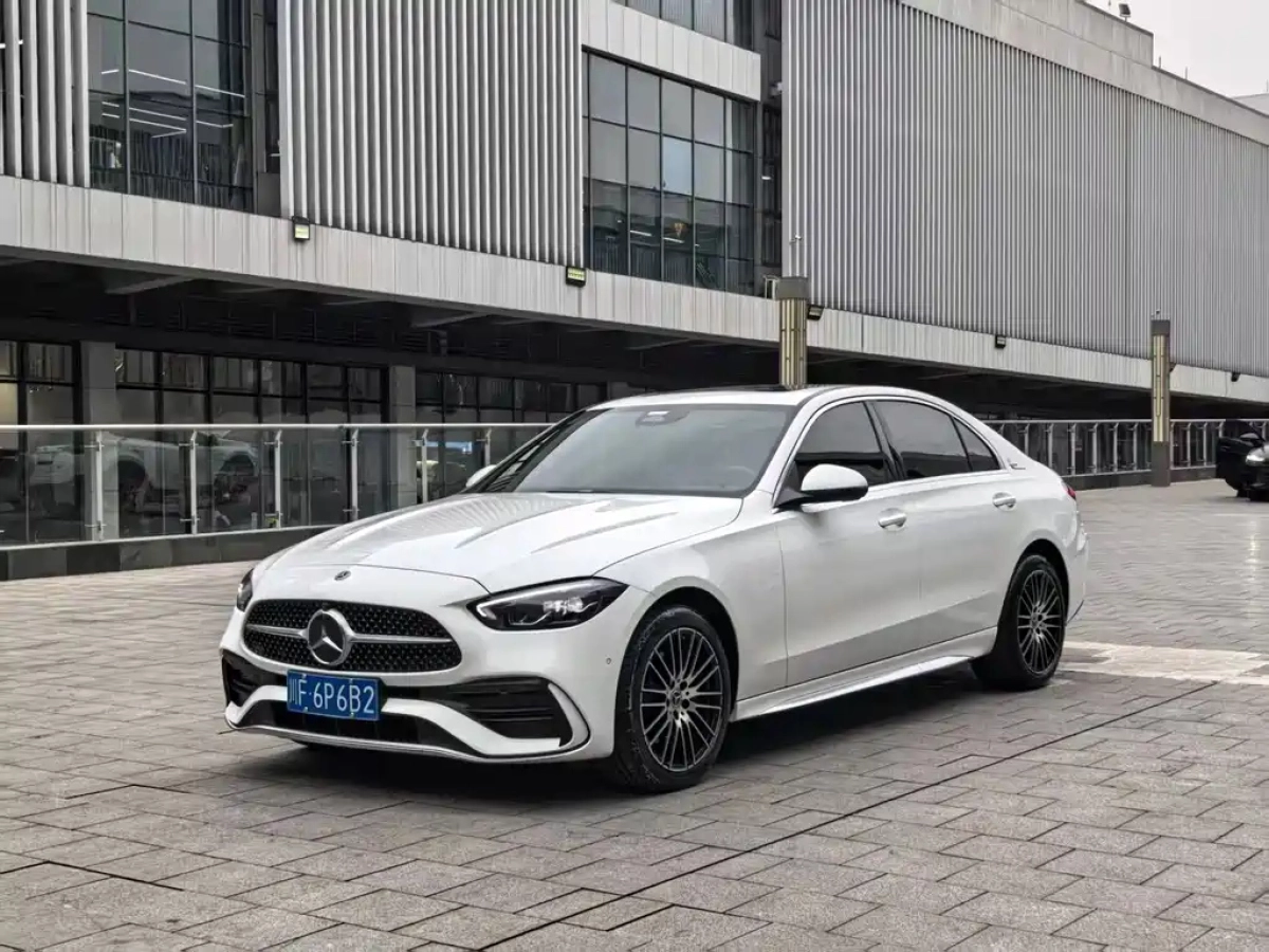 MERCEDES-BENZ C-CLASS  2025