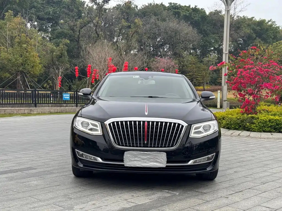 HONGQI H7