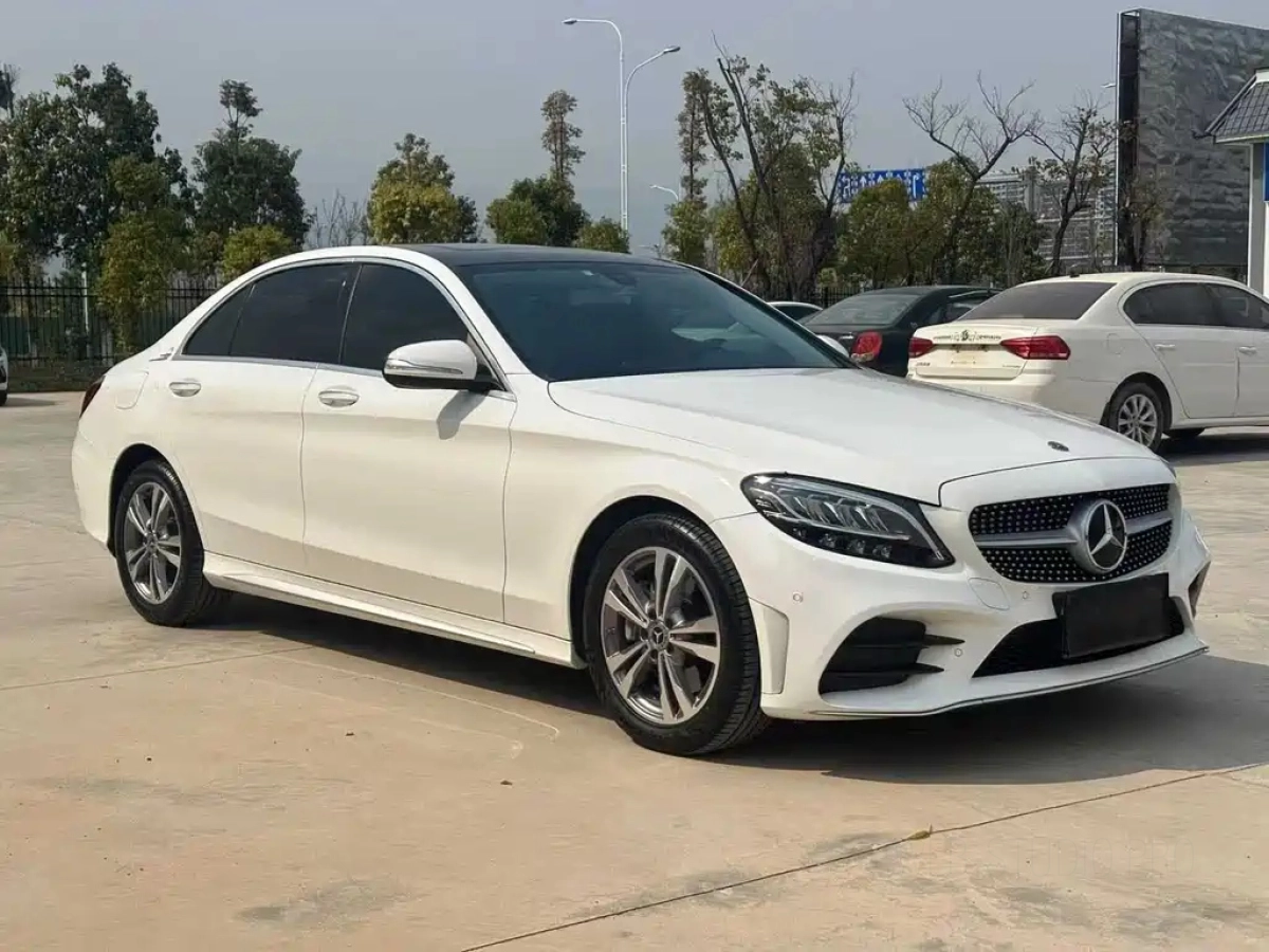 MERCEDES-BENZ C-CLASS