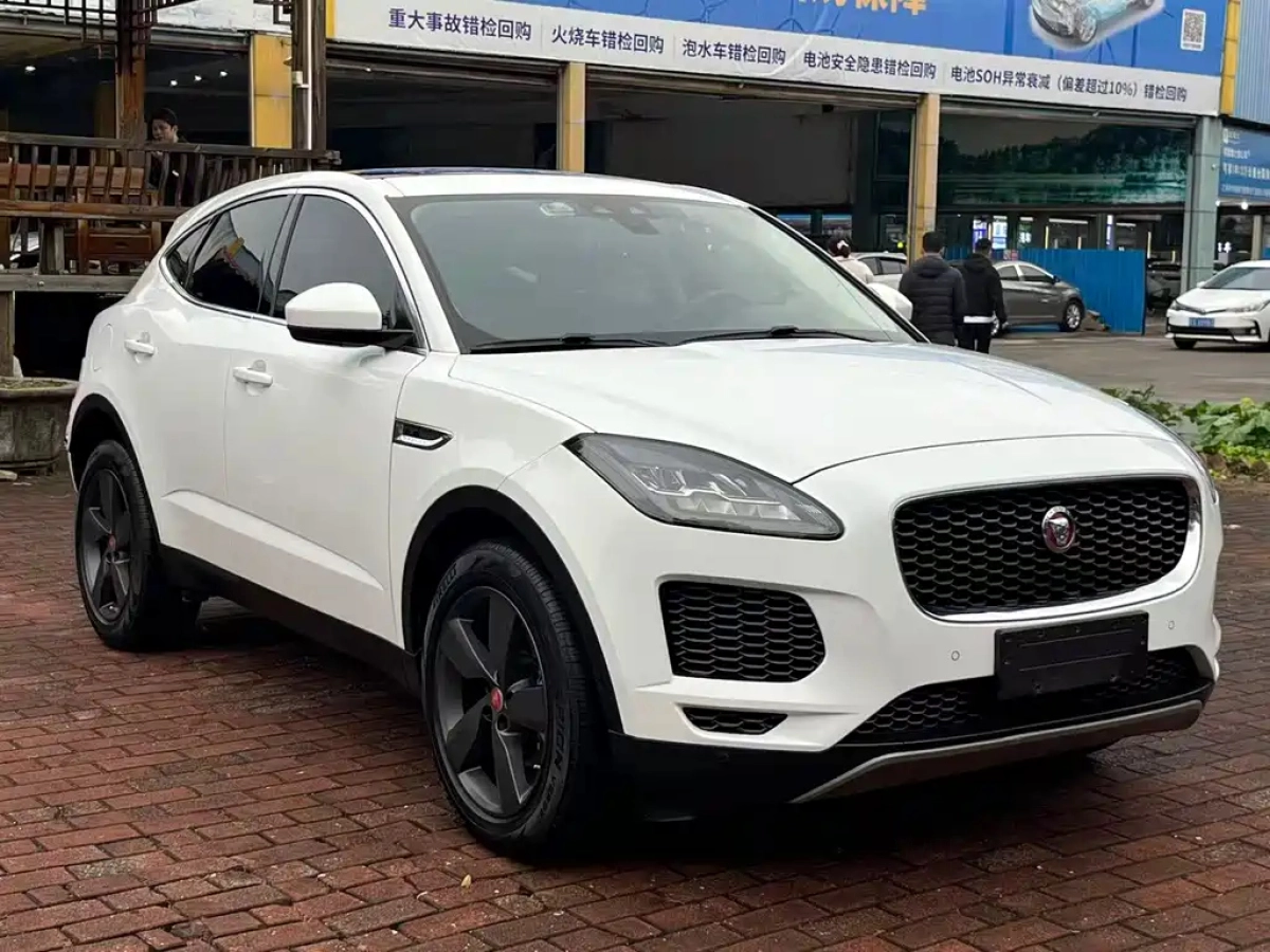 JAGUAR E-PACE