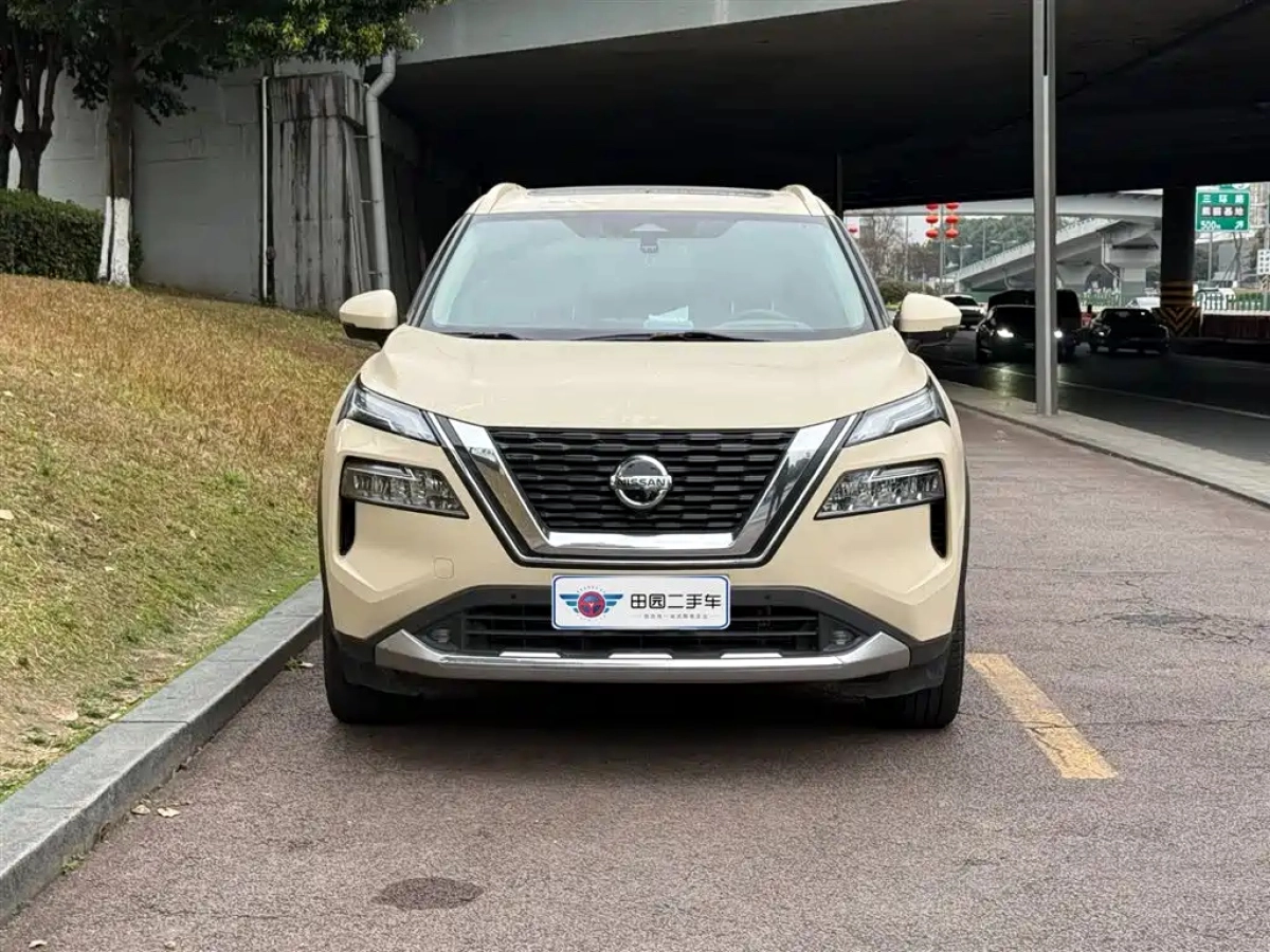 NISSAN X-TRAIL