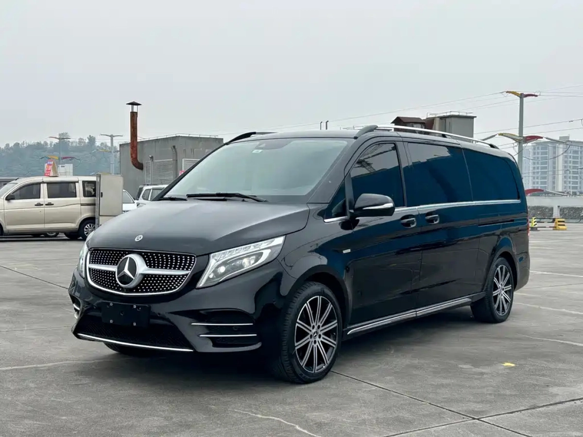 MERCEDES-BENZ V-CLASS  2022