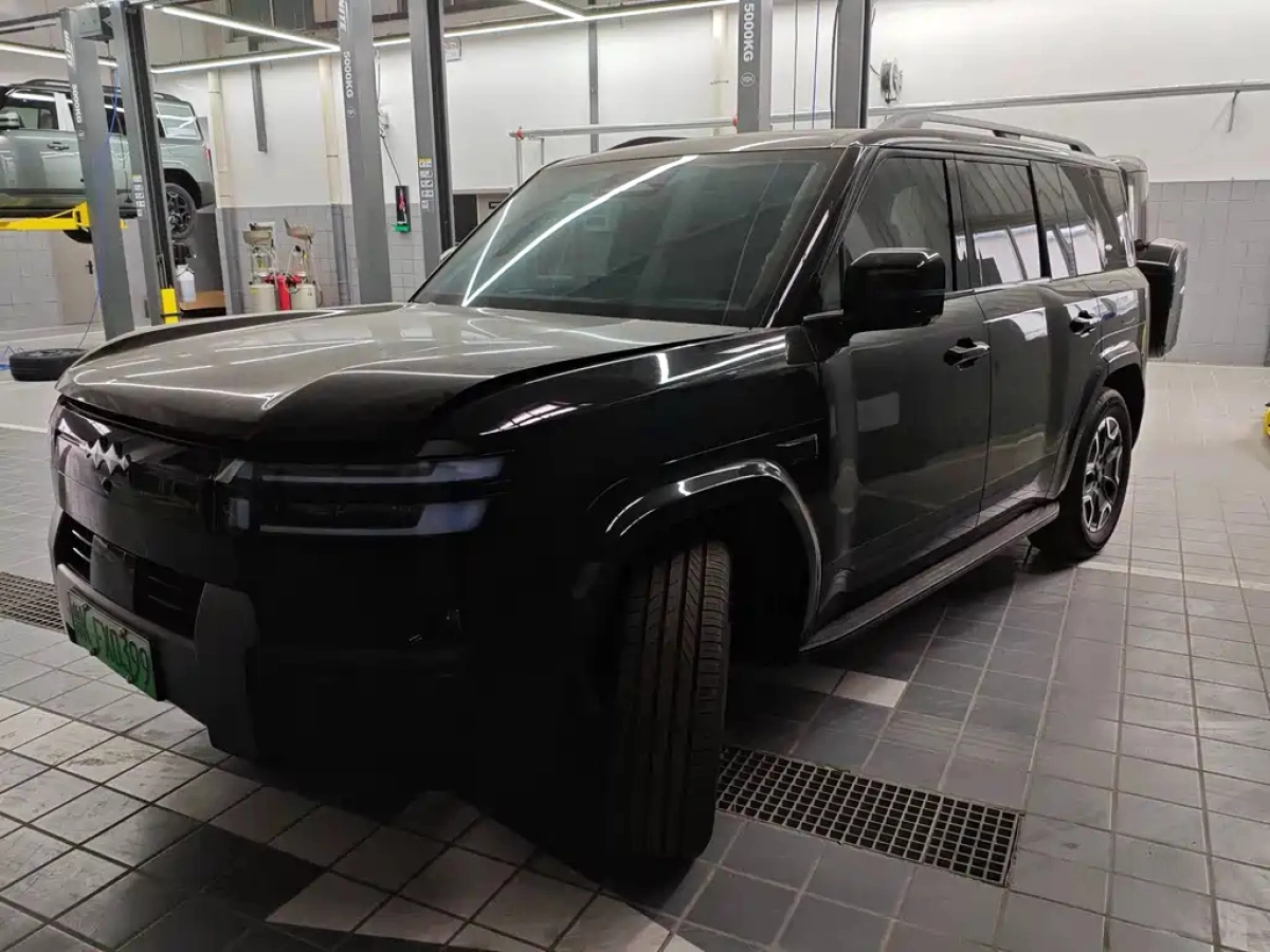 BYD FANGCHENG TITAN 7  2025