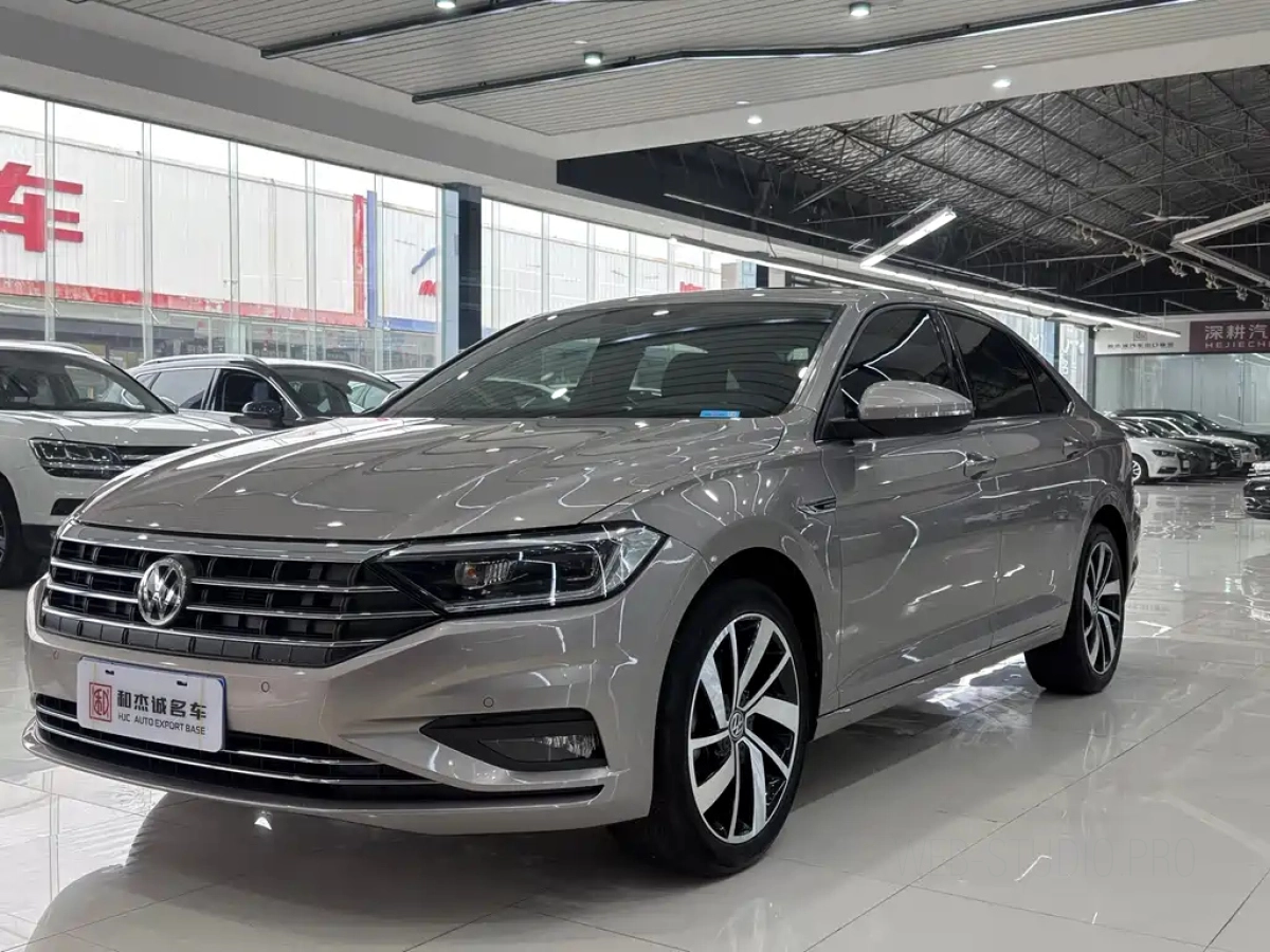 VOLKSWAGEN SAGITAR  2021