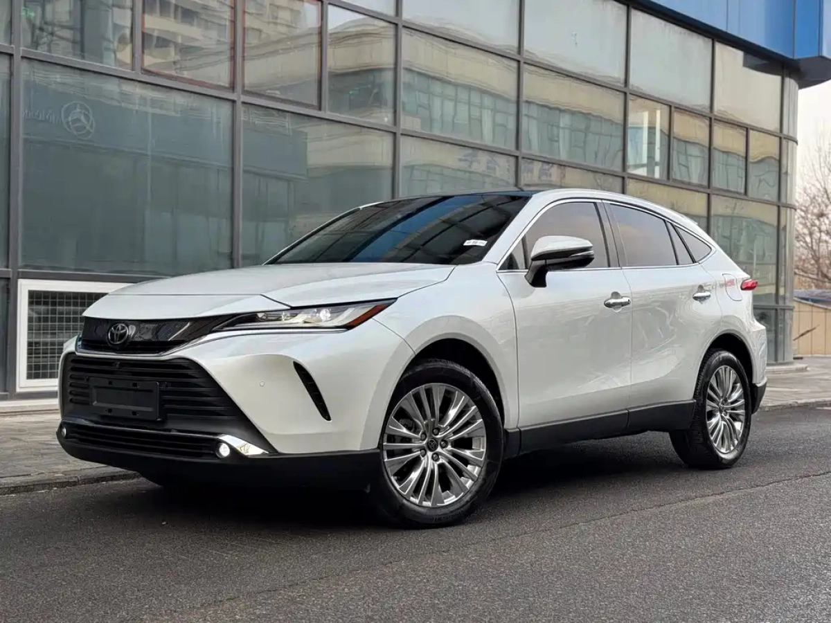 TOYOTA HARRIER  2021